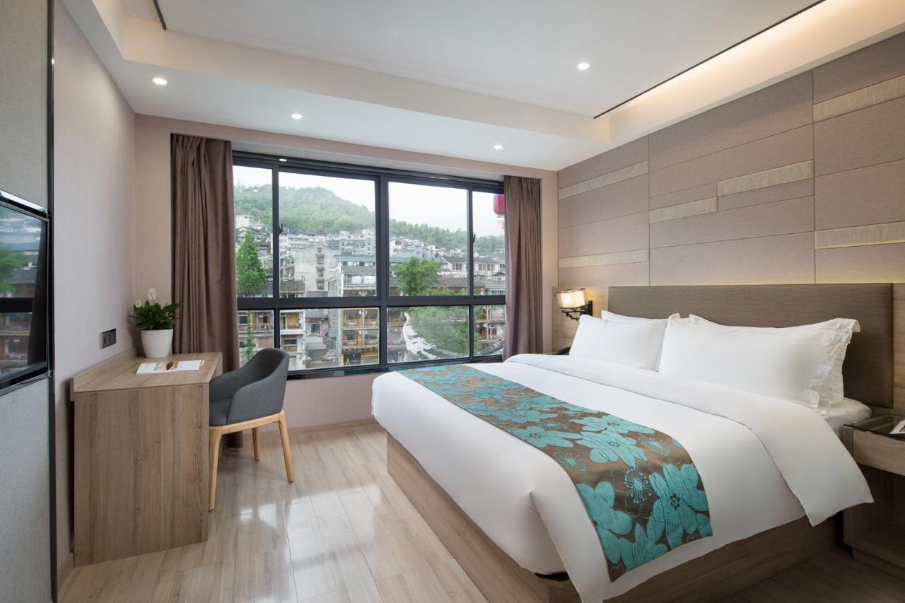 Morninginn, Phoenix Ancient City Tuojiang Fenghuang Exterior foto